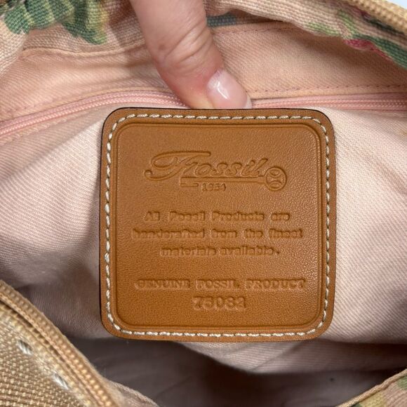 Fossil Carolina Tan Canvas Brown Trim Shoulder Bag - Picture 7 of 10